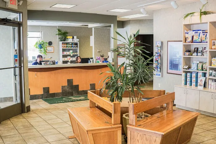 East Valley Animal Clinic Picture 7