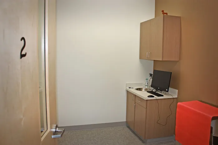 Royle Veterinary Clinic Picture 10