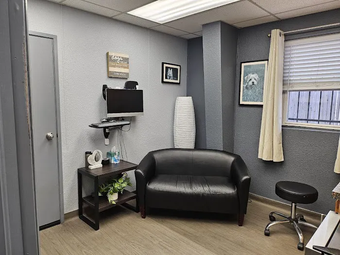 VCA Smoky Hill Animal Hospital Picture 6