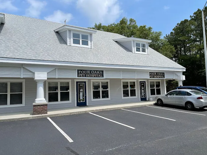 Four Oaks Pet Hospital Picture 7