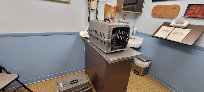 Midlothian Animal Clinic Picture 10