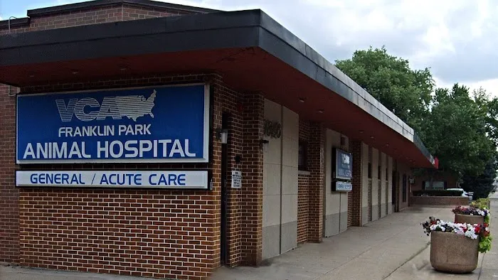VCA Franklin Park Animal Hospital Picture 10