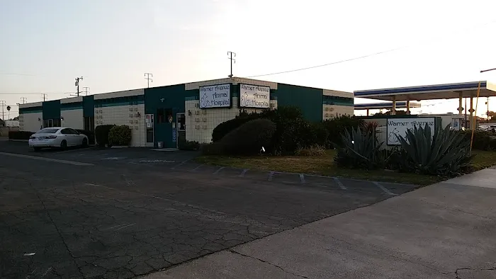 Warner Avenue Animal Hospital Picture 9