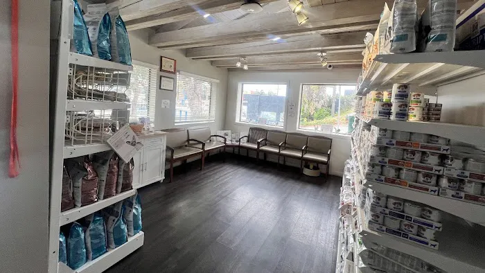 VCA Coast Animal Hospital Picture 3
