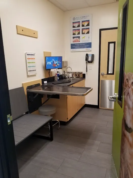 Banfield Pet Hospital Picture 8