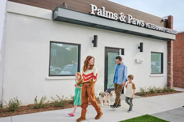 Palms & Paws Veterinary Center Picture 1