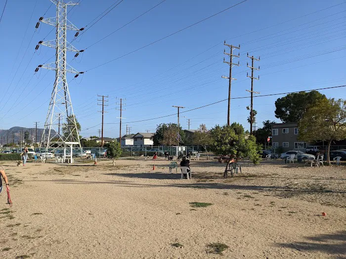 Low Cost Pet Vaccines Whitnall Off Leash Dog Park NORTH HOLLYWOOD/NO APPOINTMENT EVER NEEDED. Picture 3