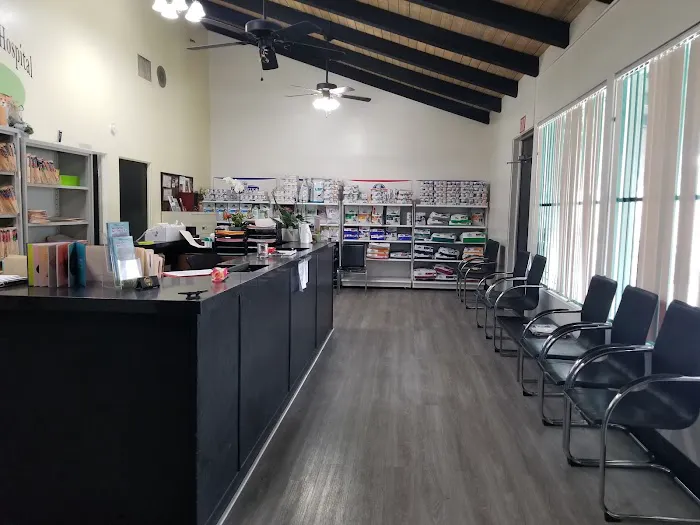 Colima Animal Hospital Picture 6