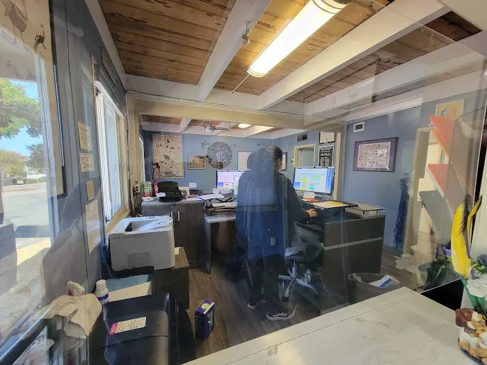 Noble Veterinary Clinic Picture 7