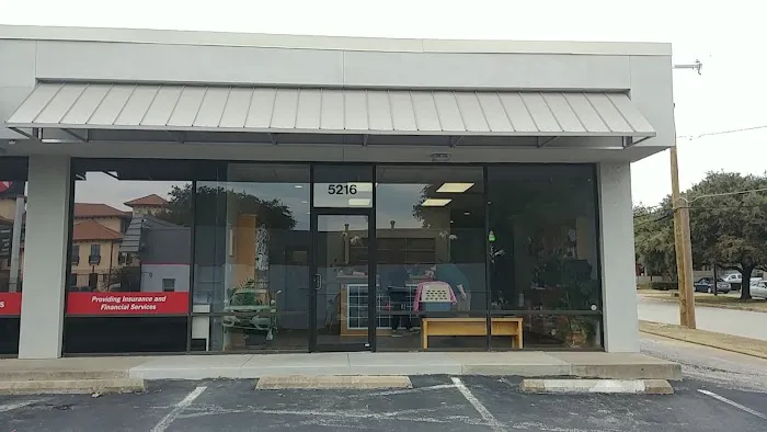 Schroeder Veterinary Hospital Picture 1