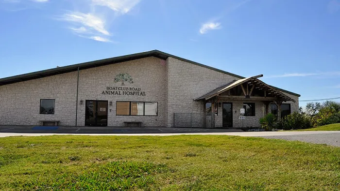 Boat Club Road Animal Hospital Picture 9