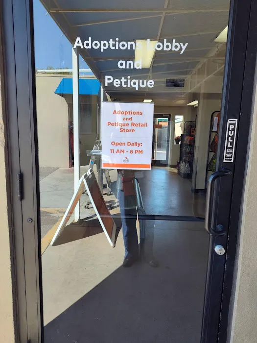 Arizona Humane Society Veterinary Clinic at Sunnyslope Campus Picture 7