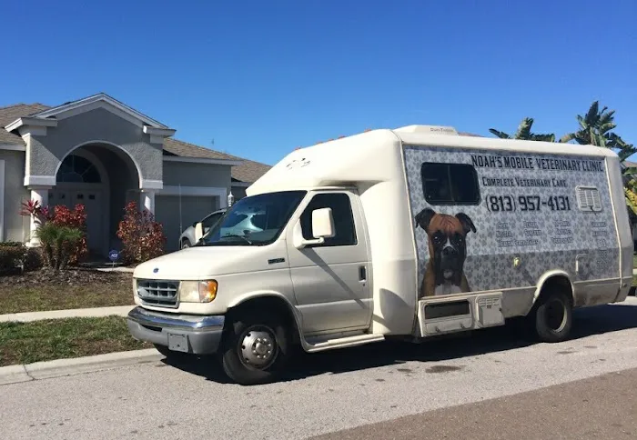 Noah's Mobile Vet Clinic Picture 9