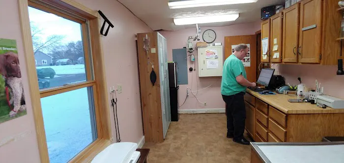 Main Street Veterinary Service Picture 9