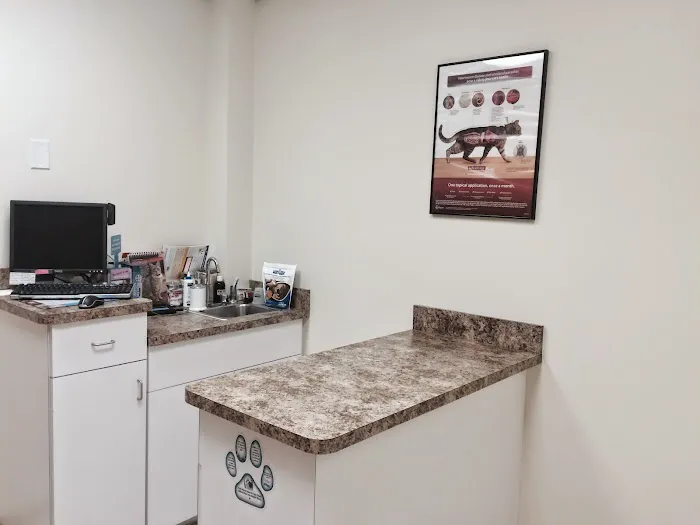 LaCroix Veterinary Hospital Picture 6
