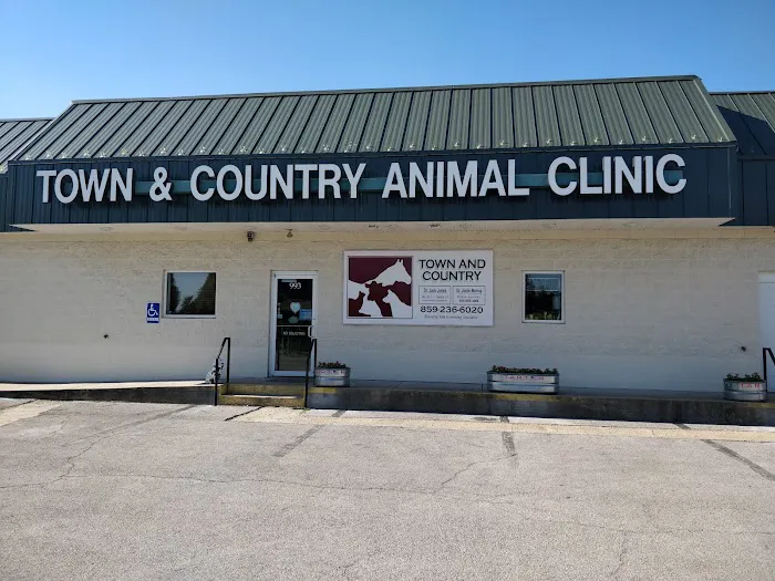 Town & Country Animal Clinic Picture 8