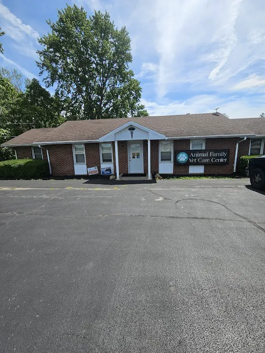 Animal Family Vet Pet Care LLC/(formerly Lakeside Veterinary Clinic) Picture 2