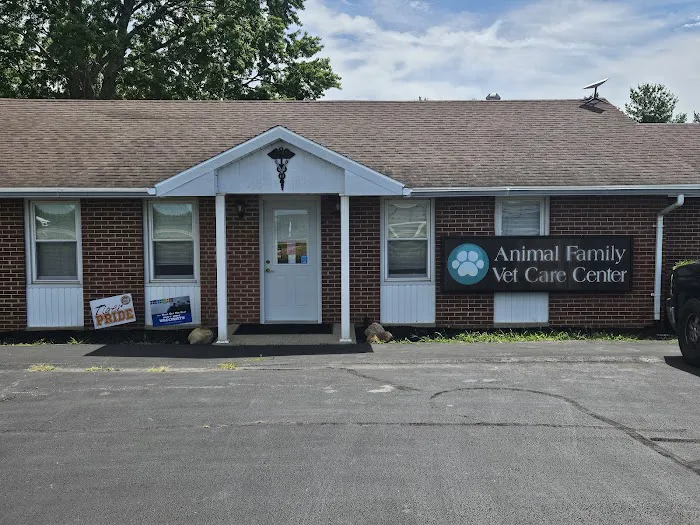 Animal Family Vet Pet Care LLC/(formerly Lakeside Veterinary Clinic) Picture 5