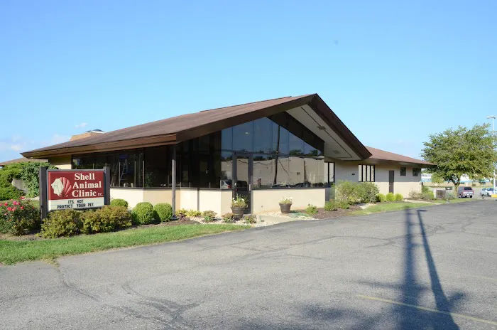 Shell Animal Clinic Picture 1