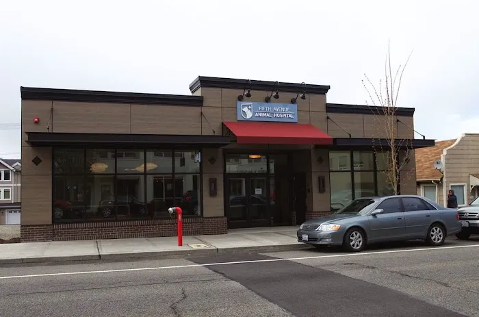 Fifth Avenue Animal Hospital Picture 3