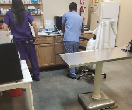 Pet Check Animal Clinic at Grand Mission