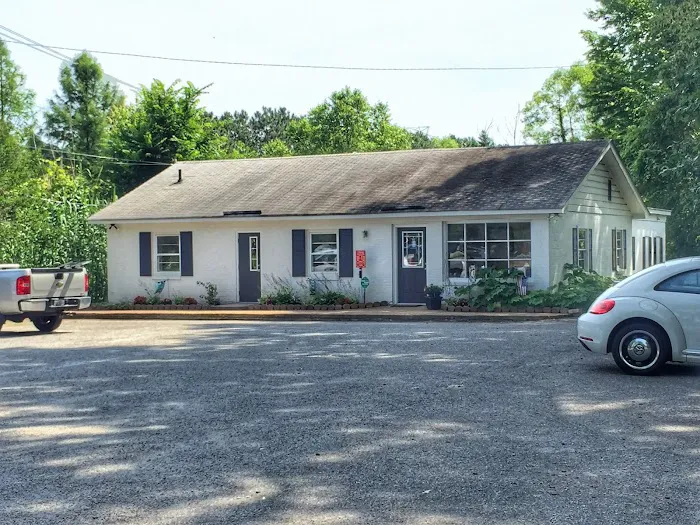 Acredale Animal Hospital Picture 5