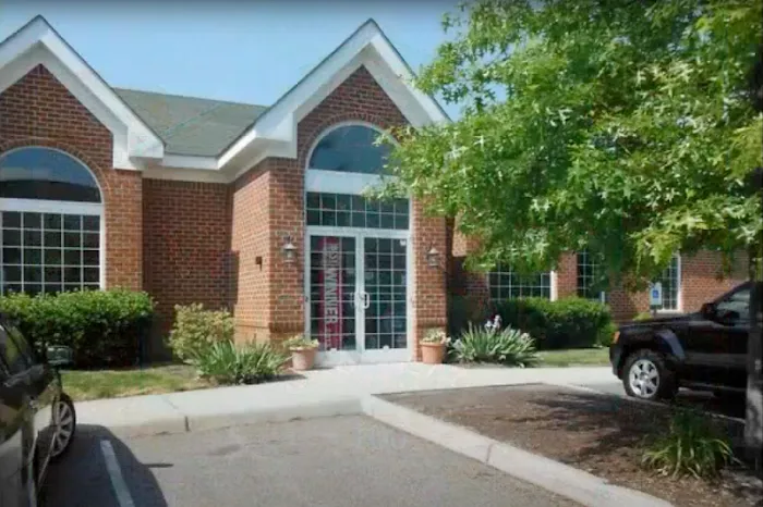 Hickory Veterinary Hospital Picture 10
