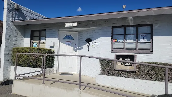 West Foothill Animal Hospital Picture 1