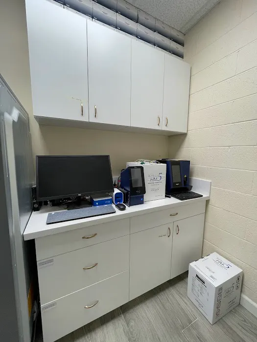 Healthy Paws Animal Hospital Picture 1