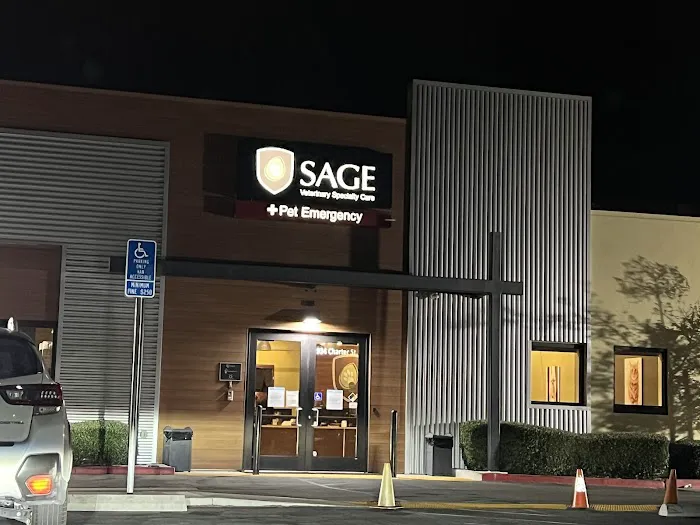 SAGE Veterinary Centers - Redwood City Picture 8