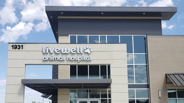 Livewell Animal Hospital of Little Elm Picture 4
