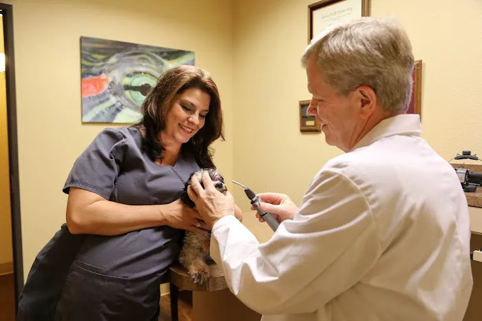 Animal Eye Clinic of Fort Worth Picture 2