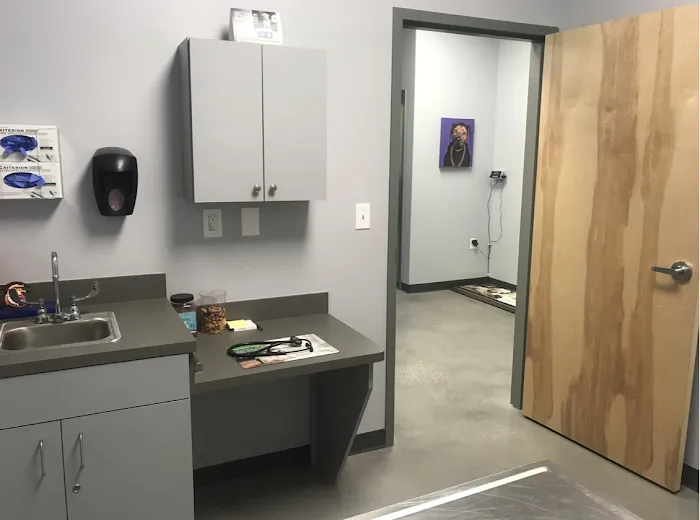 Sun City Center Veterinary Clinic Picture 9