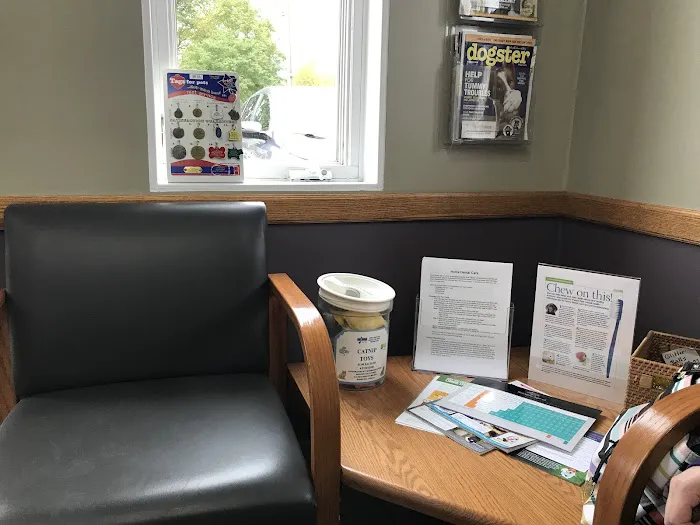 Rockford Veterinary Clinic Picture 9