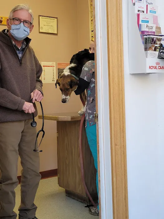 Clear Creek Vet Clinic Picture 8