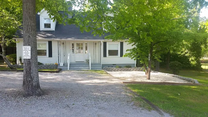 West Columbia Animal Clinic Picture 3