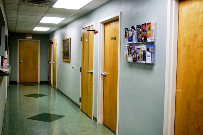 McCaw Veterinary Associates Picture 1