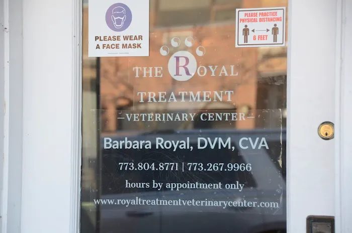 Royal Treatment Veterinary Center, Wilmette Picture 7