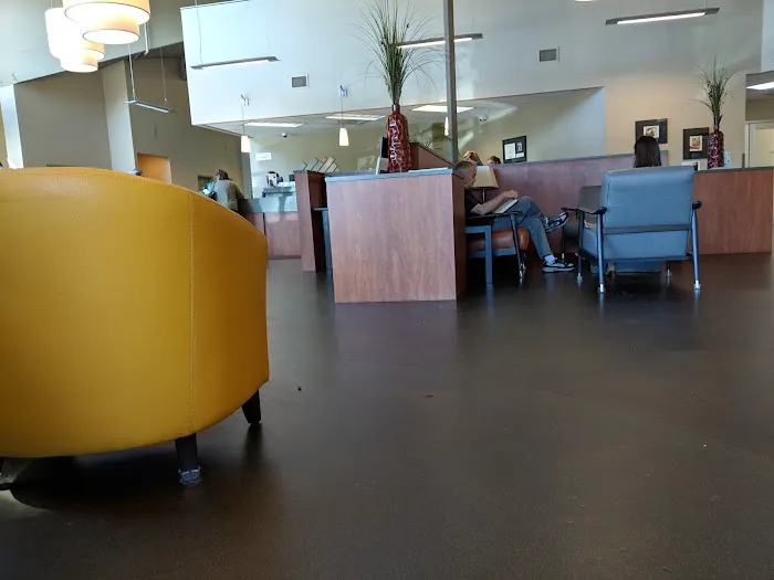 Summit Veterinary Referral Center Picture 2
