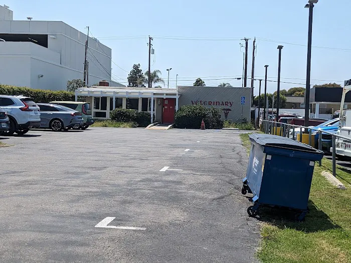 Beach Garfield Veterinary Hospital Picture 8