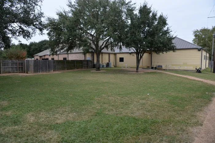 VCA Lexington Boulevard Animal Hospital Picture 8