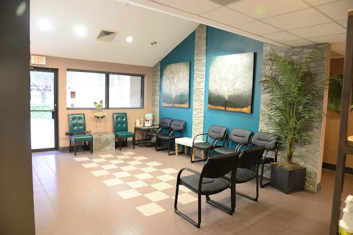VCA Lexington Boulevard Animal Hospital Picture 7