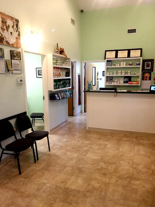 Highland Knolls Veterinary Hospital Picture 9