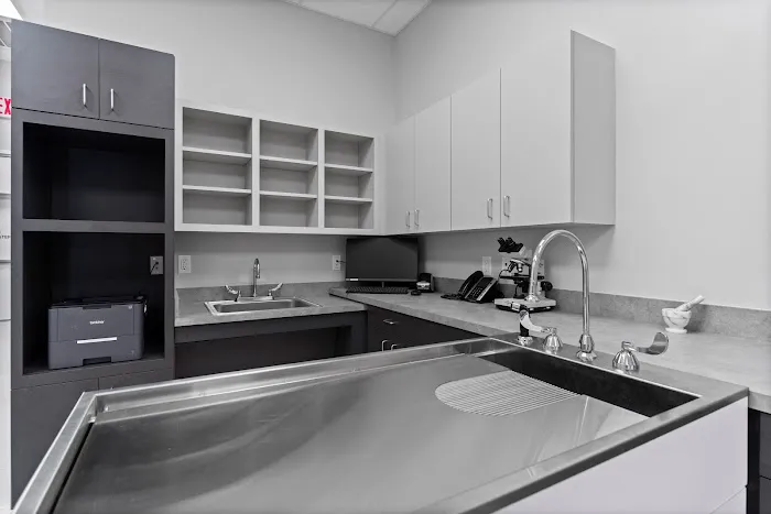 Animal Clinics Of The Woodlands - Cochran's Crossing Picture 4