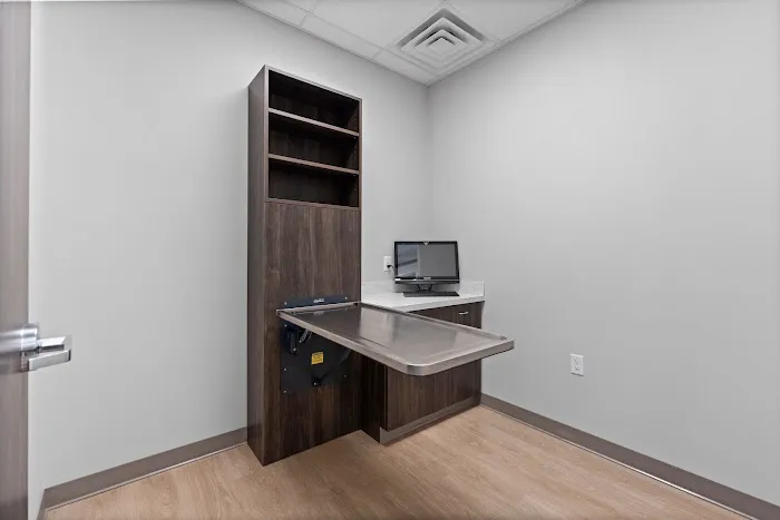 Animal Clinics Of The Woodlands - Cochran's Crossing Picture 7