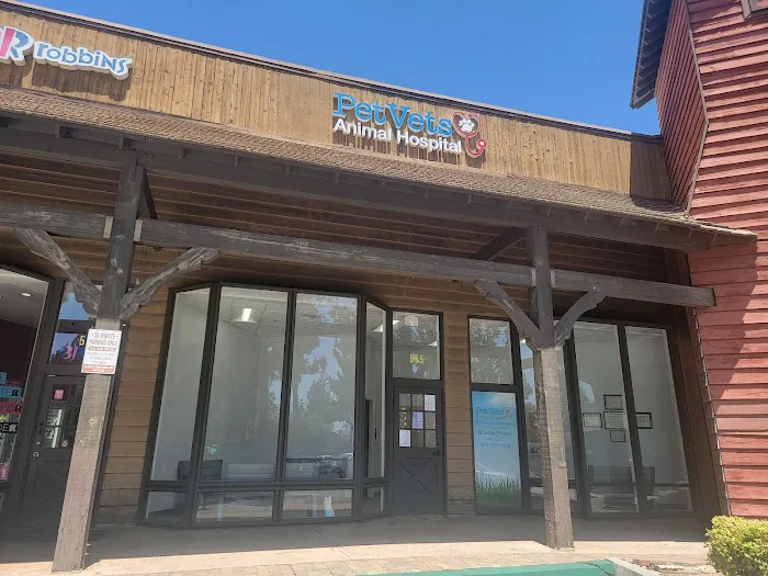 PetVets Animal Hospital Picture 5