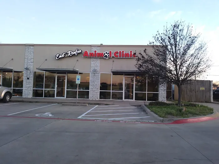 East Renfro Animal Clinic Picture 3