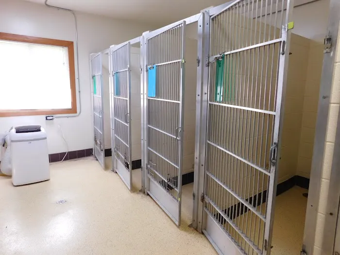 Highland Veterinary Hospital Picture 5