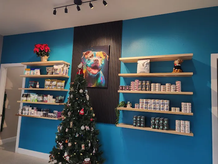 Three Oaks Veterinary Wellness Center Picture 2