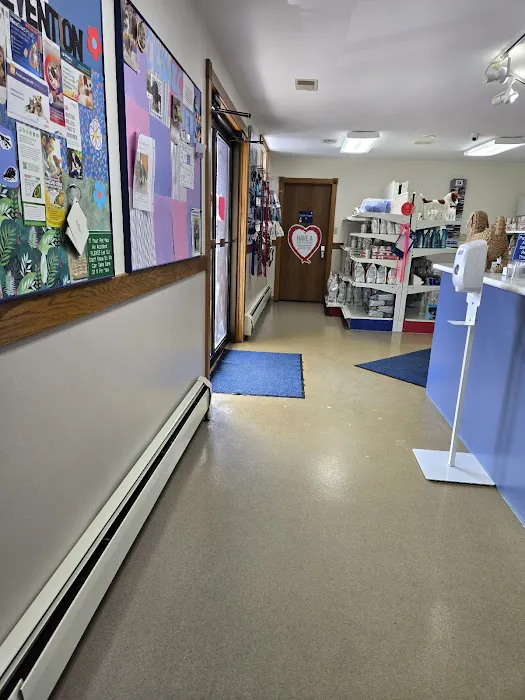 Goshen Animal Clinic Picture 5